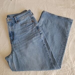 NWOT Old Navy Sky-Hi Wide Leg Crop Petite Light Wash